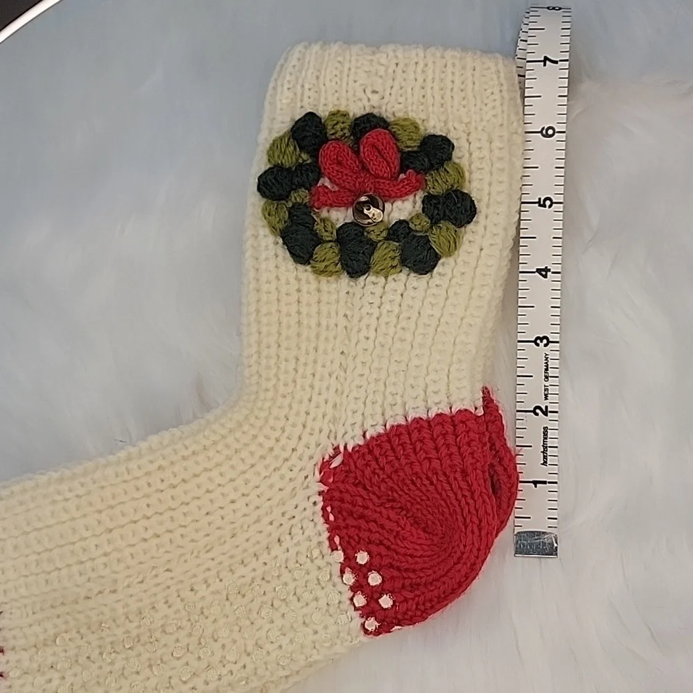 LEGACY LEGWEAR Cable Knit Holiday Wreath Slip Resistant Loungewear Slipper Socks